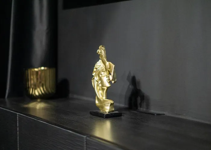 Апартаменты Lam Black - Ac - Balcony