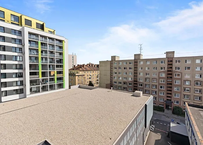 Lam Black - Ac - Balcony * Bratislava