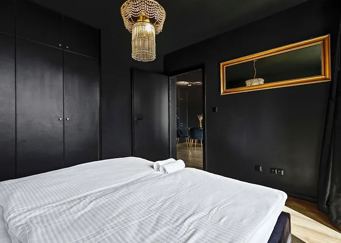 Lam Black - Ac - Balcony Appartement